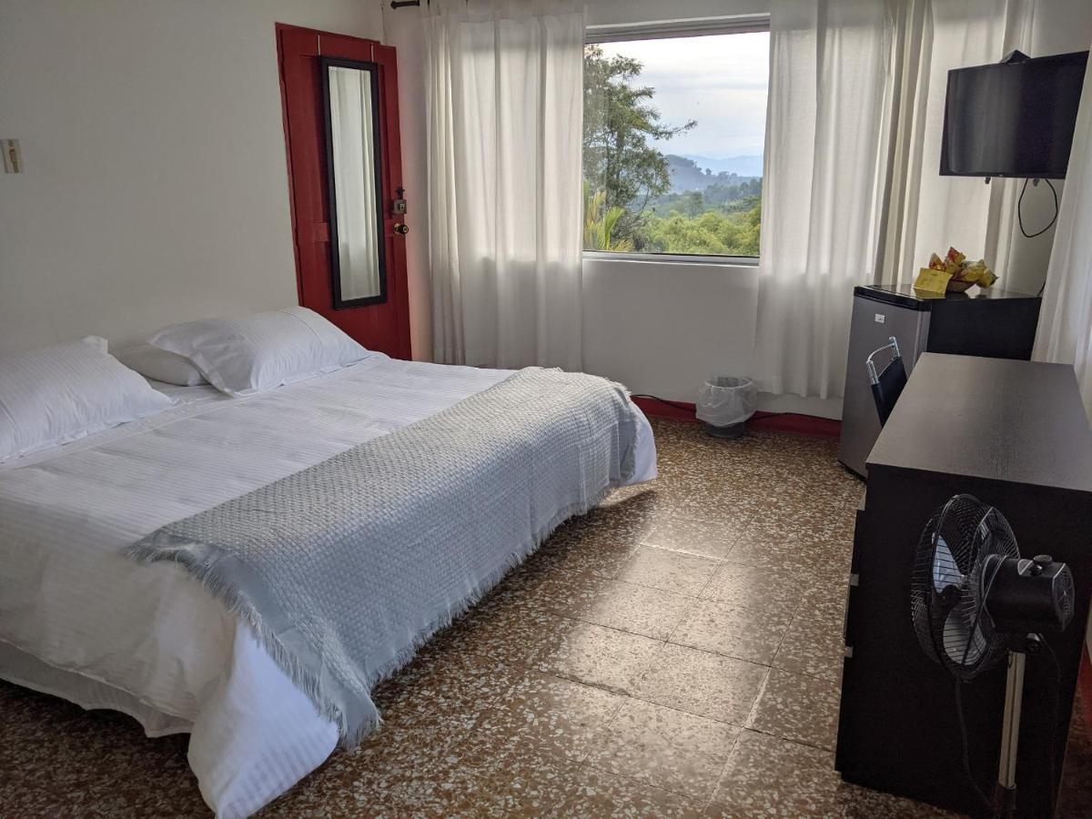 Hacienda Guayabal Villa Chinchiná Buitenkant foto